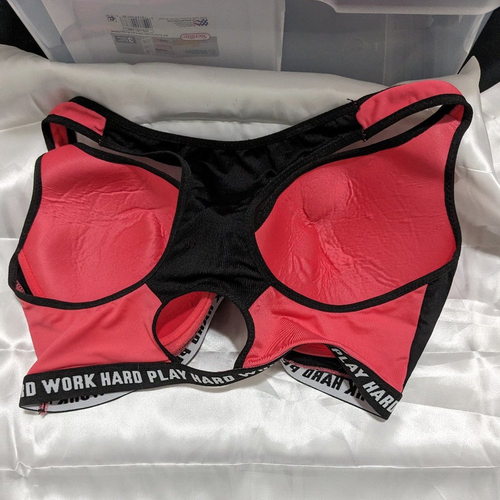 Body Form racer back bra size 40DD - Picture 2 of 4